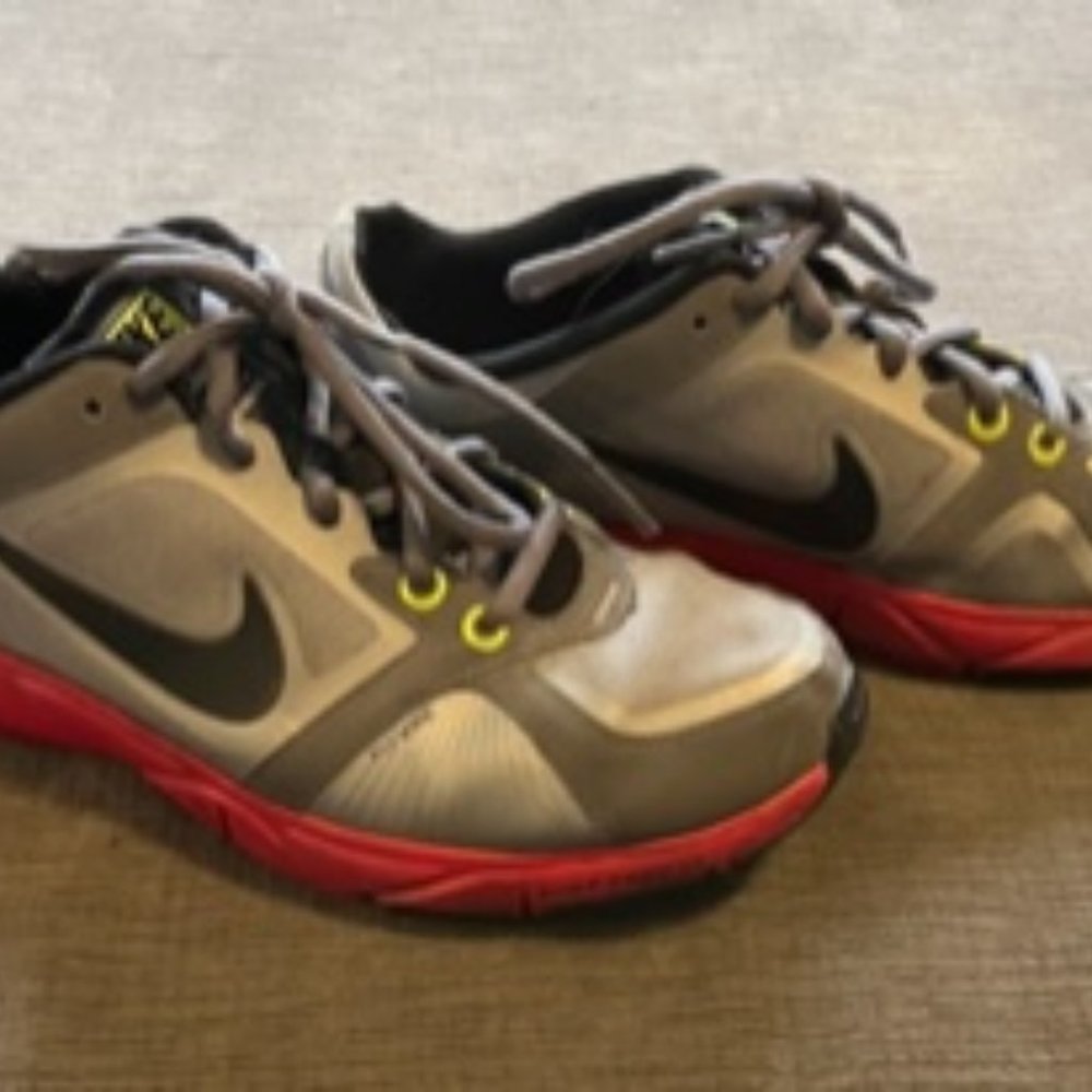 Nike sneakers pink and grey size 7.5